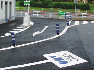 Street marking paint Street marking paint